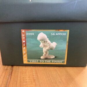 Dept.56 Snowbabies FIRST TO THE FINISH #5669930 Starlight Games In Box 2000